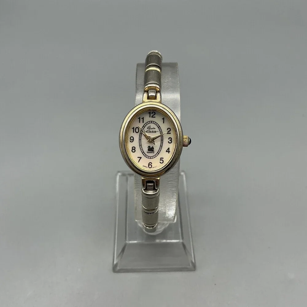 Gloria Vanderbilt Womens Watch 20mm White Dial Two Tone Oval New Battery 7.5